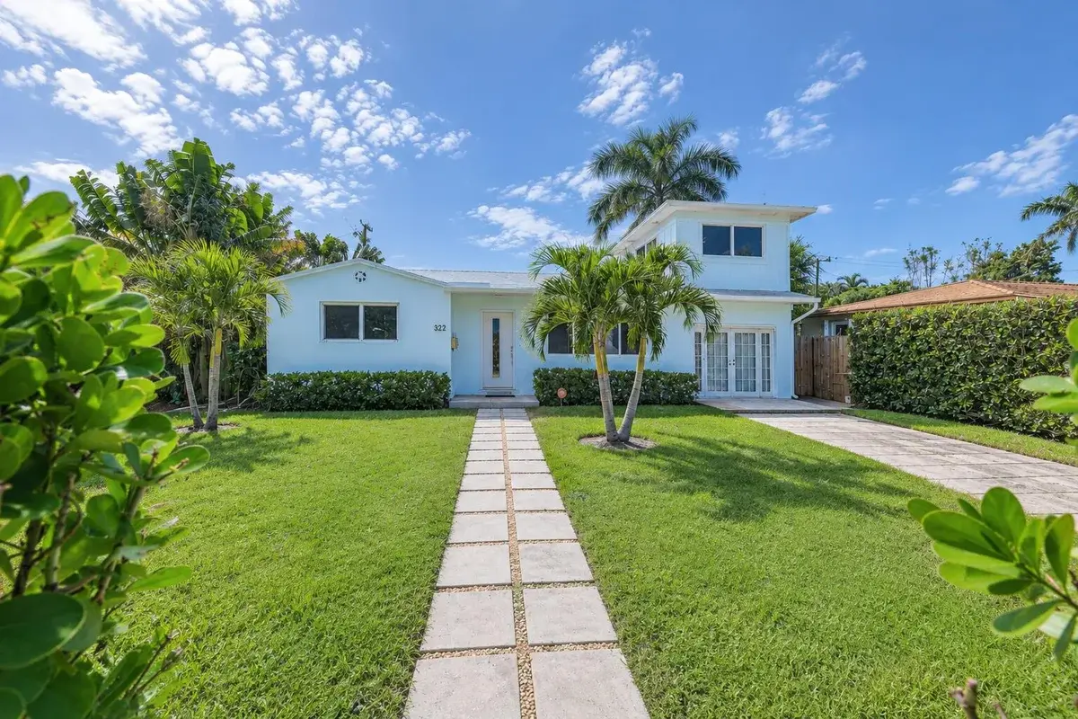 322 Maddock St, West Palm Beach: photo 1 of 23