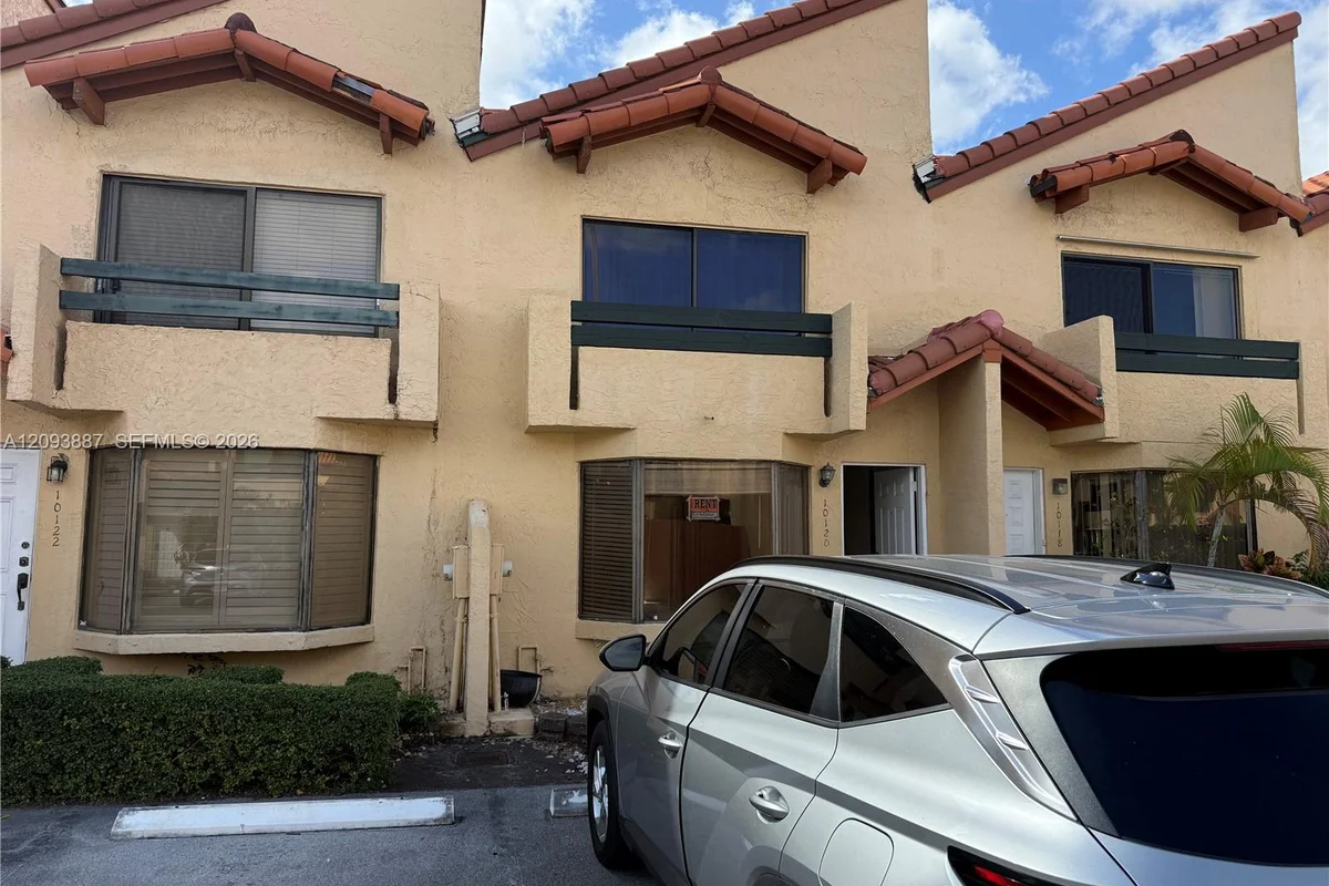 10120 SW 77th Ct, Miami: photo 1 of 22