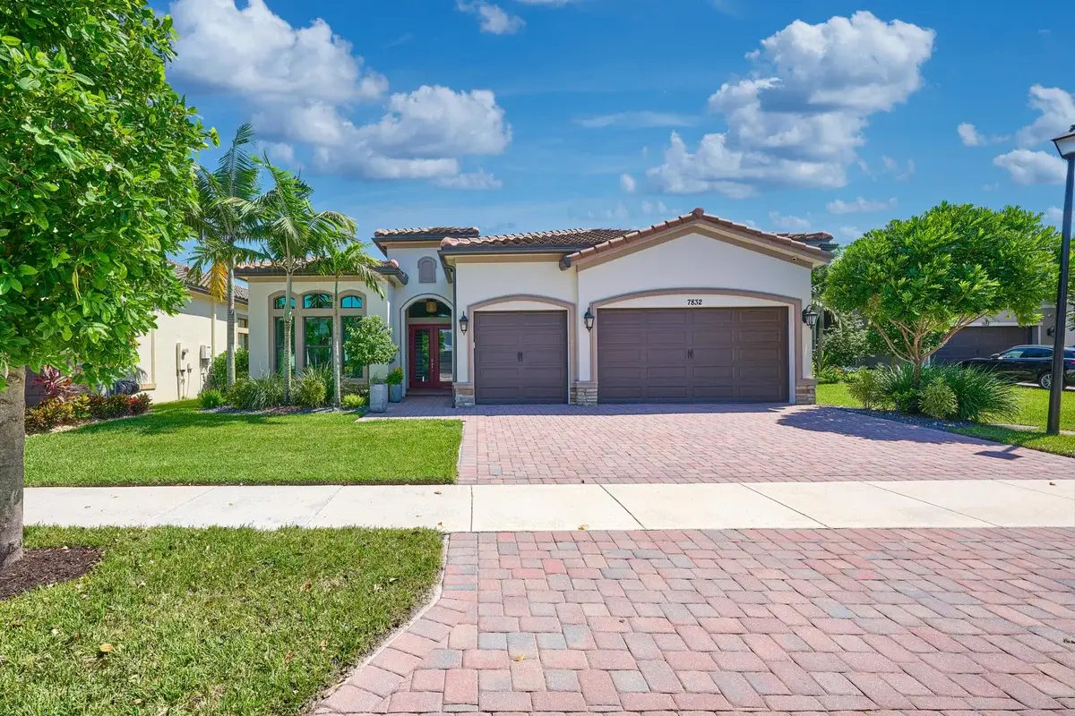 7832 Deer Lake Ct, Parkland: photo 1 of 40