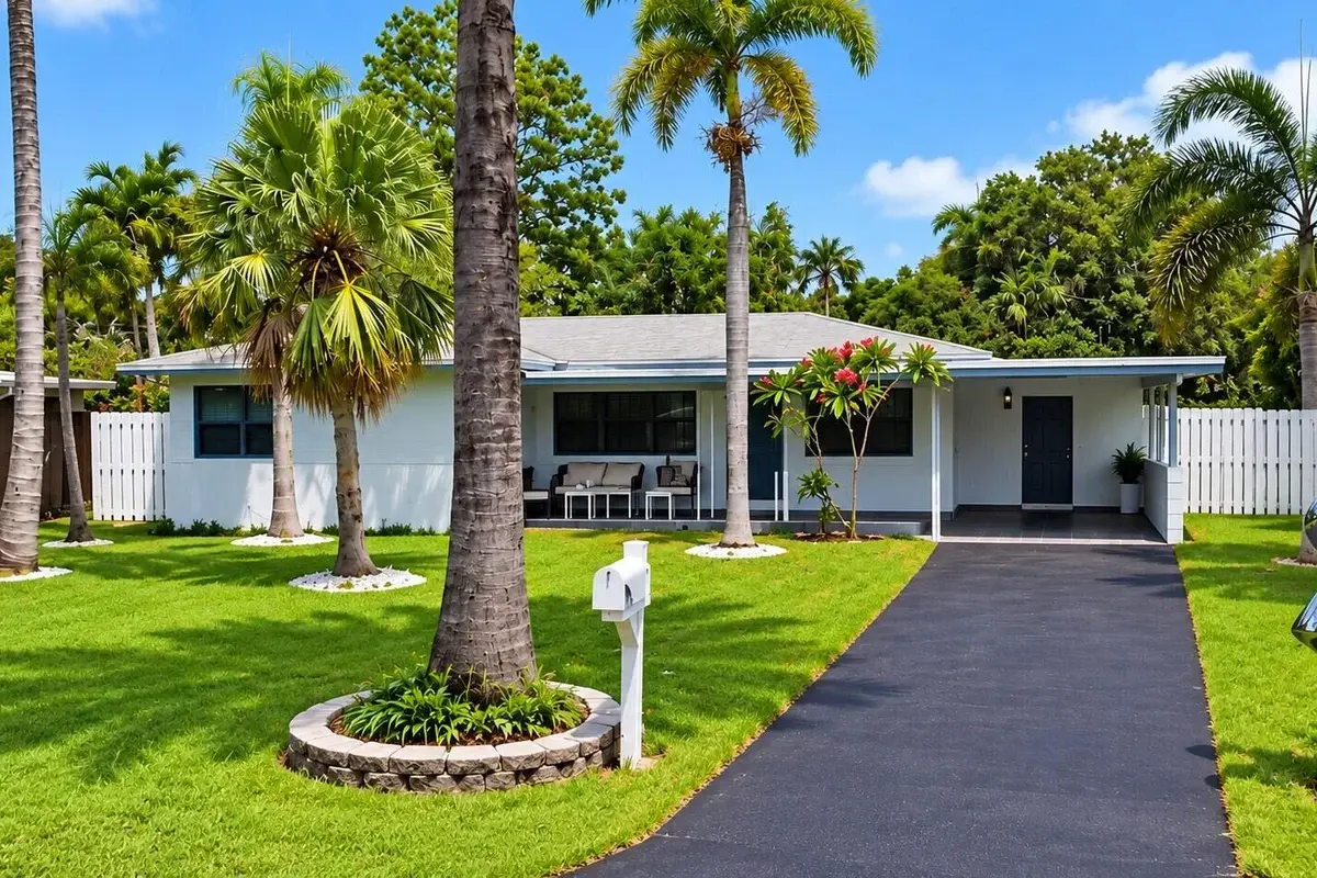 2957 NW 6th Ave, Wilton Manors: photo 1 of 15