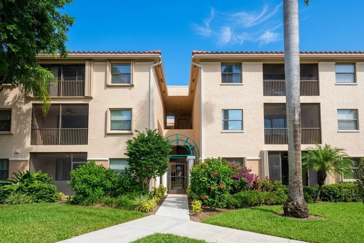 4111 Coral Tree Cir #227, Coconut Creek: photo 1 of 47