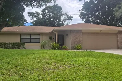 729 NW 23rd Ln, Delray Beach: photo 1 of 40