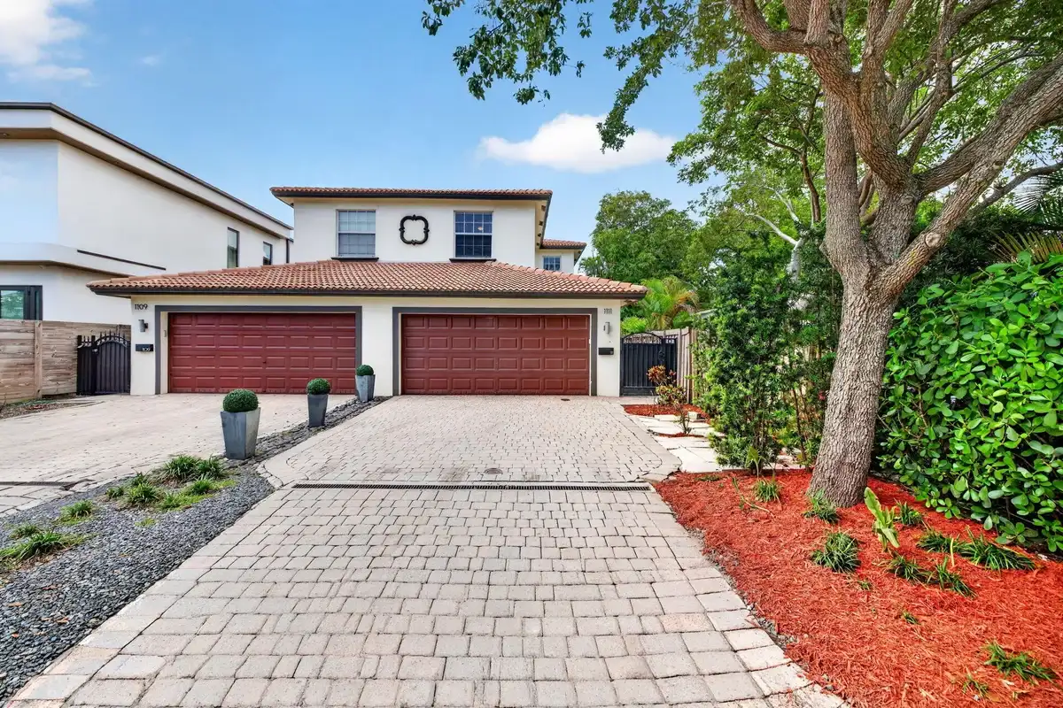 1111 NE 16th Ave, Fort Lauderdale: photo 1 of 69