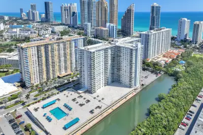 230 174th St #417, Sunny Isles Beach: photo 1 of 36