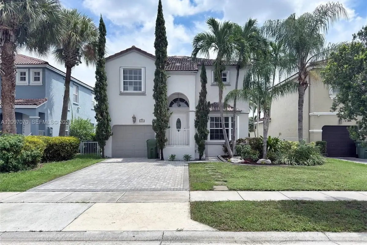 199 NW 152nd Ave, Pembroke Pines: photo 1 of 46