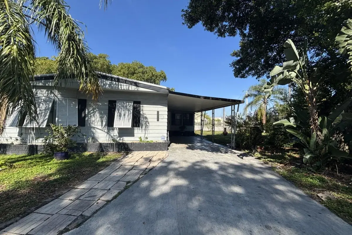 3271 Fairway Dr, Pompano Beach: photo 1 of 65