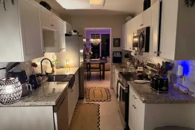 Condo in Plantation: photo 1 of 2