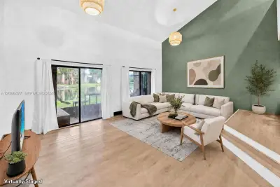 4171 SW 85th Ave, Davie: photo 1 of 59