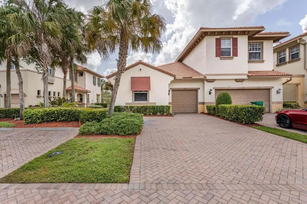 6072 NW 116th Dr, Coral Springs: photo 1 of 48