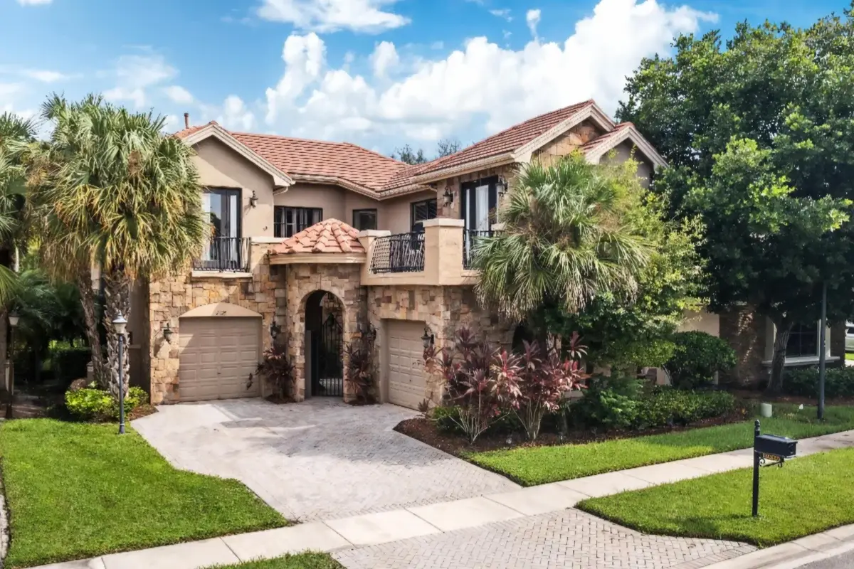 10325 Medicis Pl, Wellington: photo 1 of 53