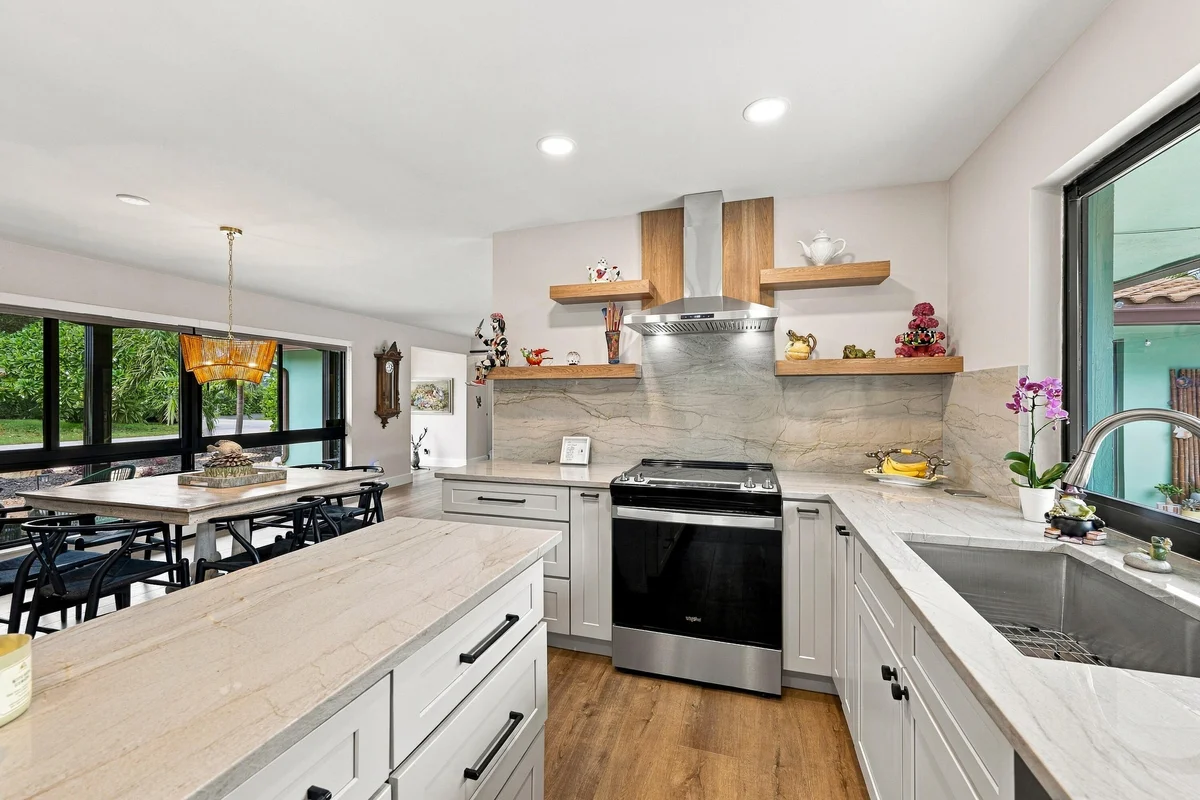 5850 NE 21st Ave, Fort Lauderdale: photo 1 of 49