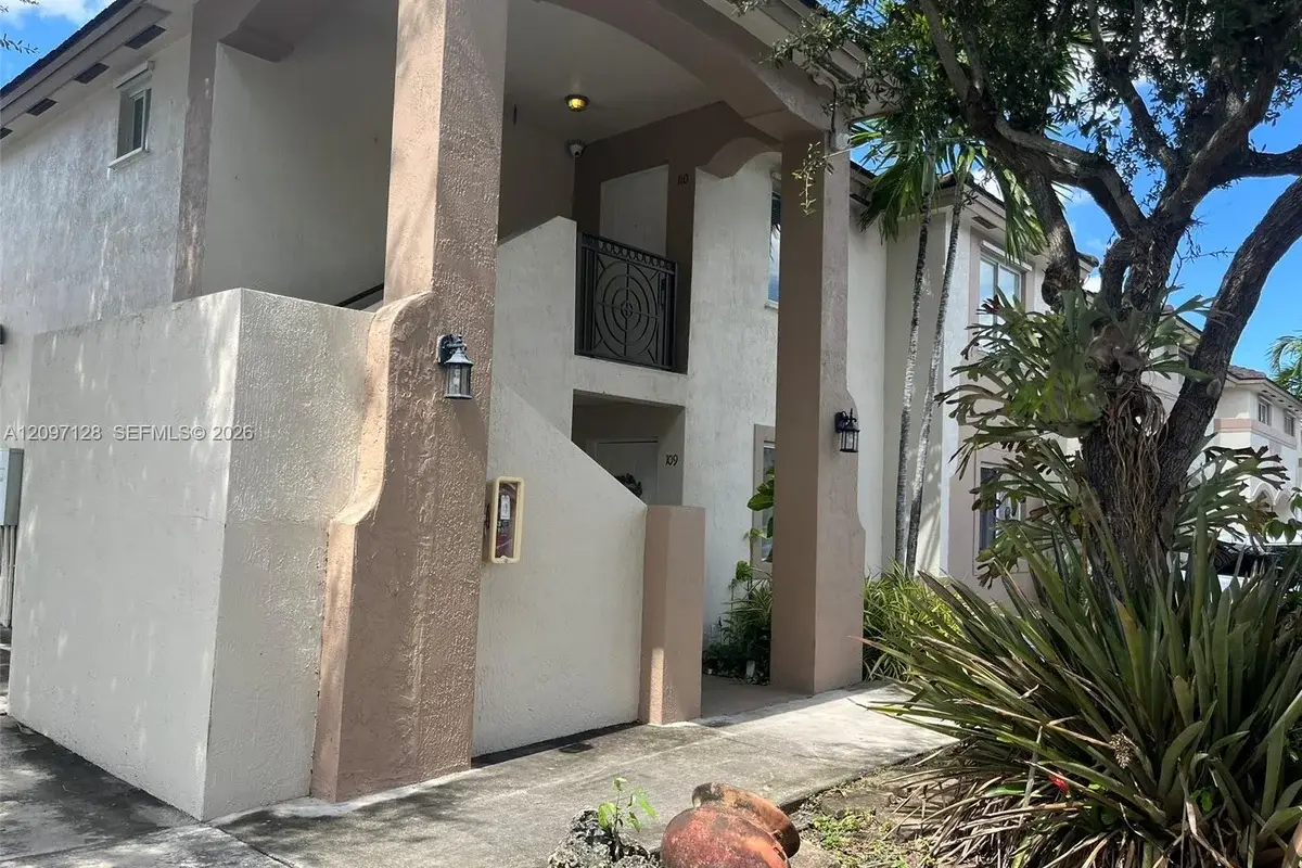 6646 SW 115th Ct #110, Miami: photo 1 of 21