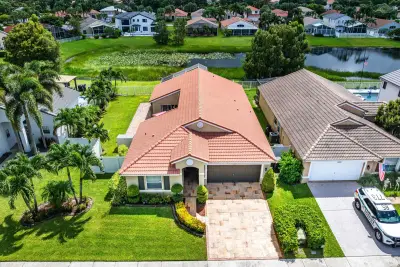 5054 Prairie Dunes Village Cir, Lake Worth: photo 1 of 42