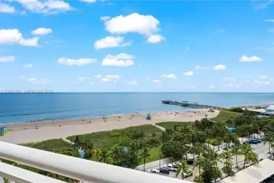 328 N Ocean Blvd #1405, Pompano Beach: photo 1 of 35