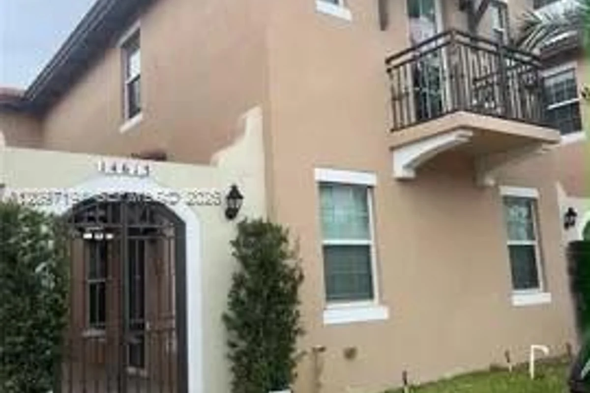 14613 SW 13th St, Pembroke Pines: photo 1 of 1