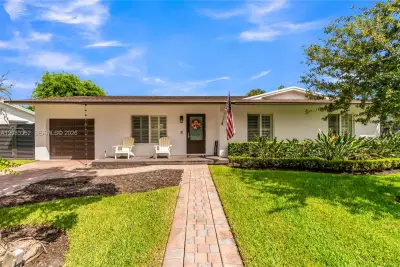 17881 SW 91st Ave, Palmetto Bay: photo 1 of 47