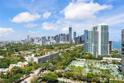 2475 Brickell Ave #2206, Miami: photo 1 of 56