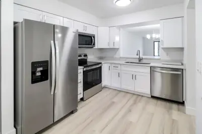 7270 Ashford Pl #106, Delray Beach: photo 1 of 55