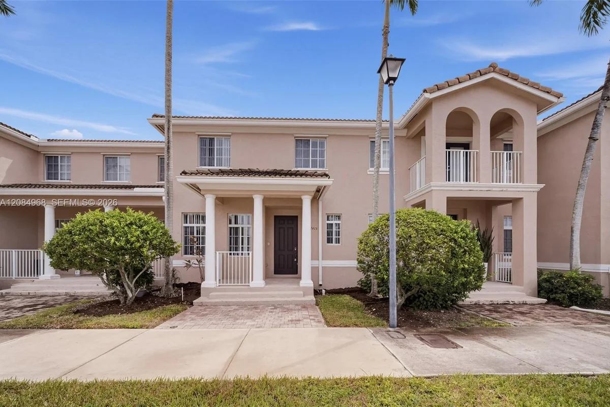 27415 SW 142nd Ave, Homestead: photo 1 of 20
