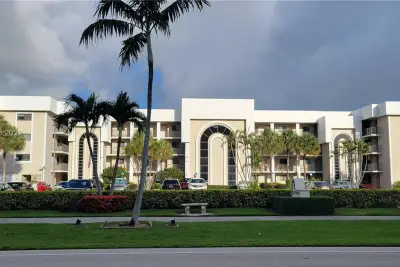 3525 S Ocean Blvd #304, South Palm Beach: photo 1 of 24