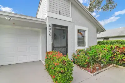 8955 Sunscape Ln, Boca Raton: photo 1 of 63