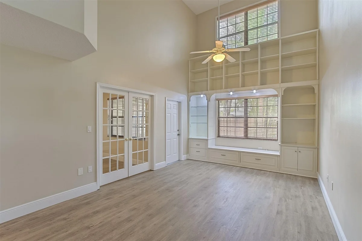 223 City View Dr, Fort Lauderdale: photo 1 of 33