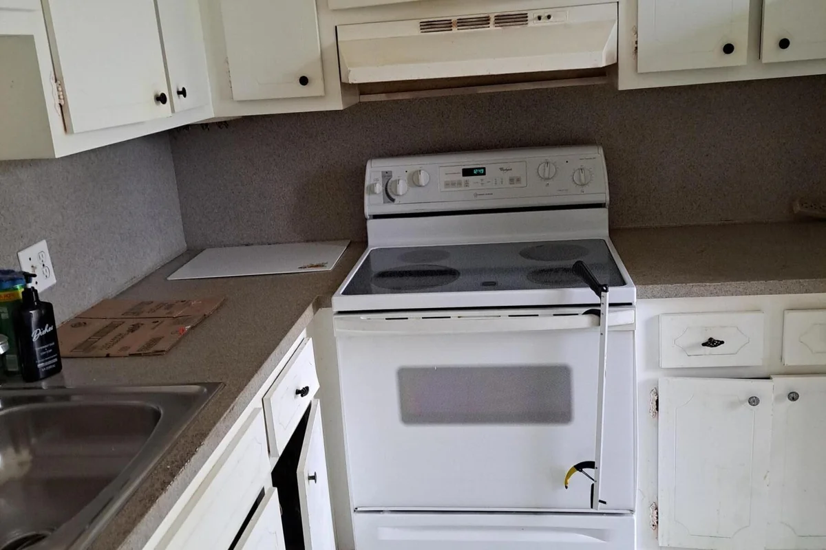1280 NW 43rd Ter #108, Lauderhill: photo 1 of 10