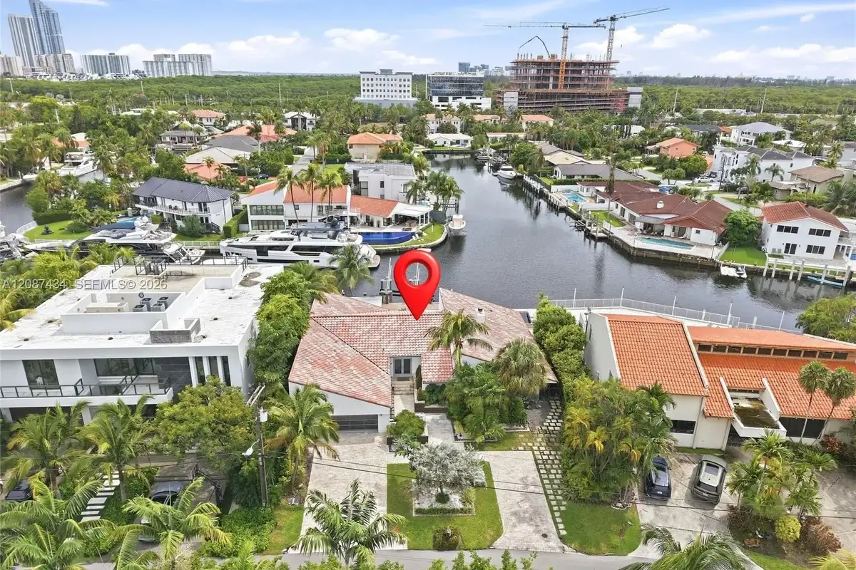 3360 NE 165th St, North Miami Beach: photo 1 of 59
