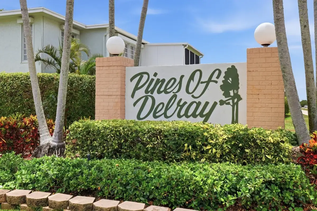 1011 Flame Vine Ave #203, Delray Beach: photo 1 of 20
