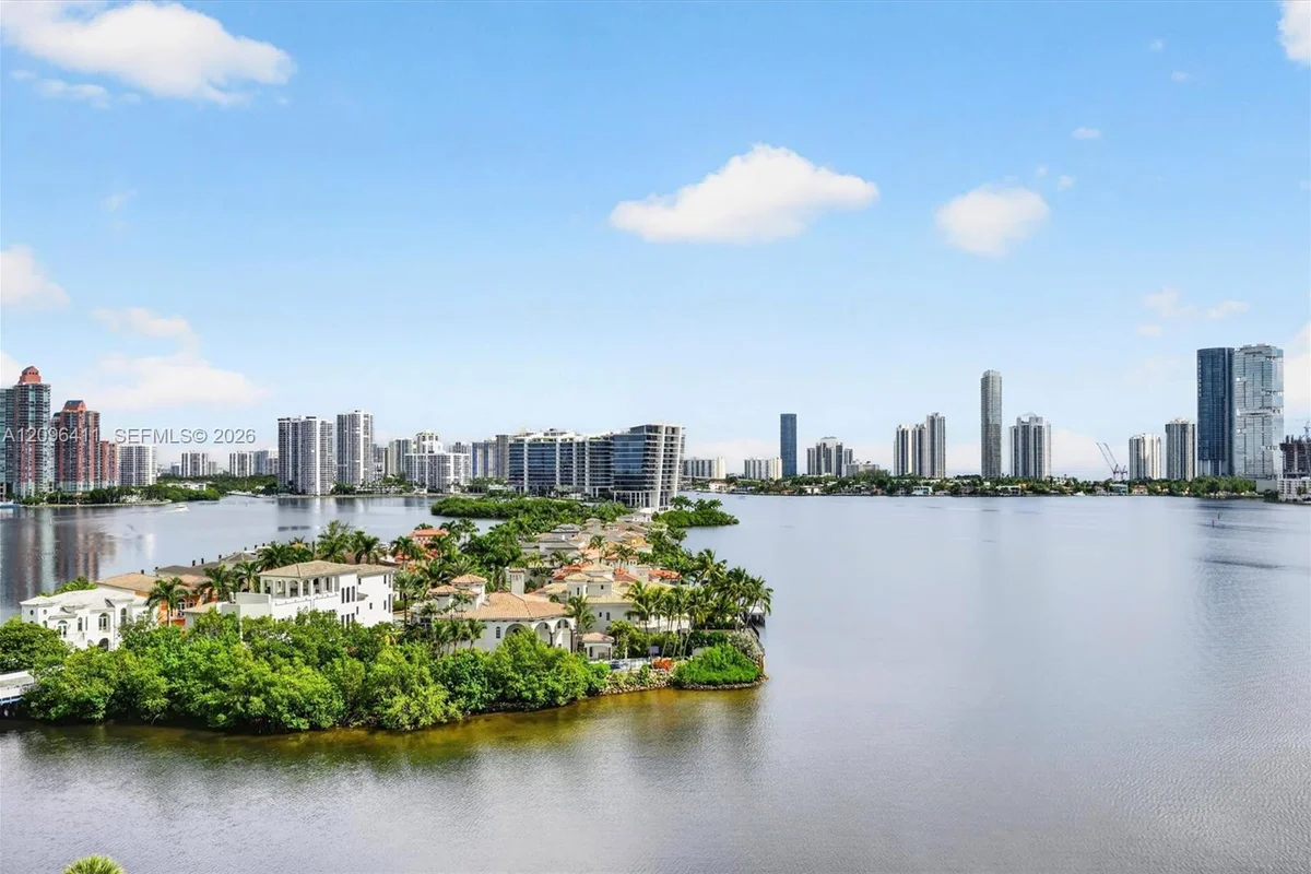3000 Island Blvd #1103, Aventura: photo 1 of 63