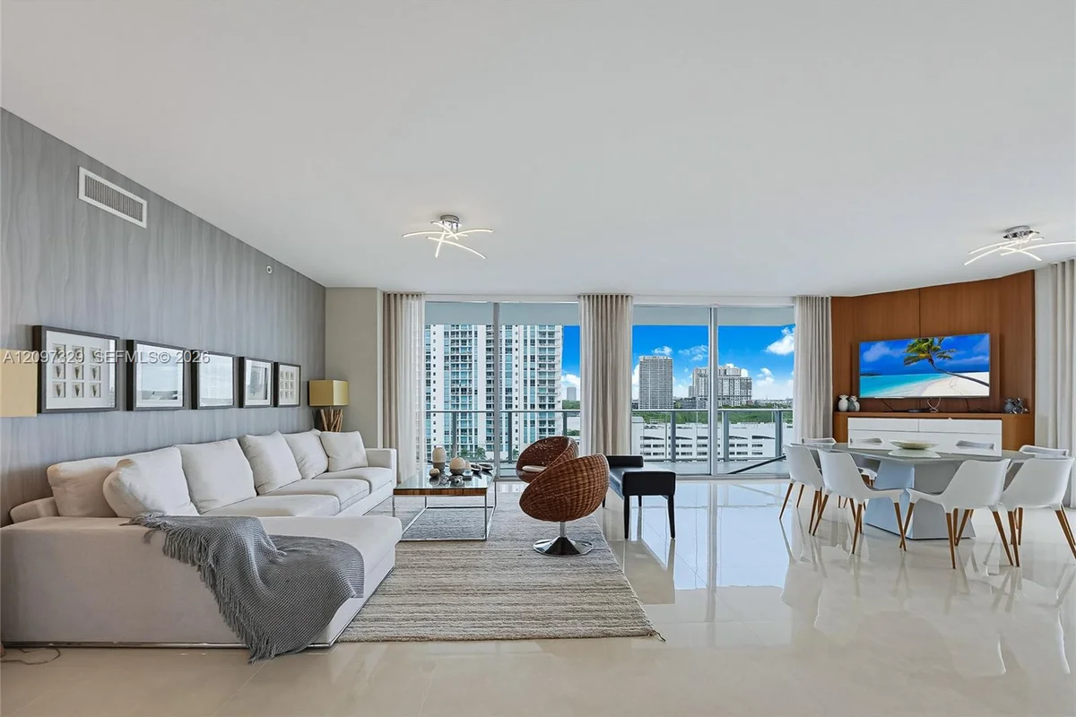 17301 Biscayne Blvd #901, North Miami Beach: photo 1 of 41