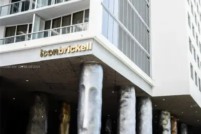 495 Brickell Ave #4609, Miami: photo 1 of 40