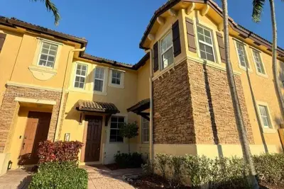 9269 SW 227th St #8, Cutler Bay: photo 1 of 27