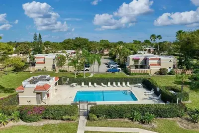 4145 Village Dr #A, Delray Beach: photo 1 of 23