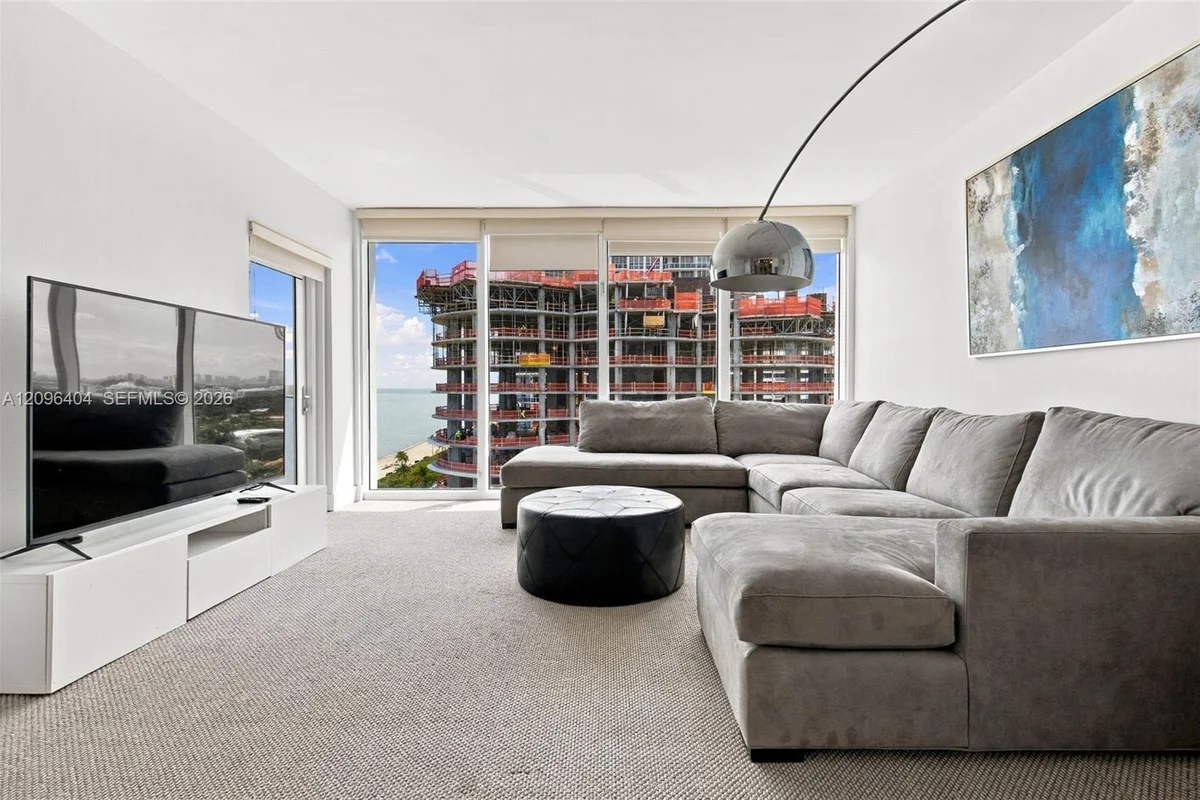 10275 Collins Ave #1412, Bal Harbour: photo 1 of 17