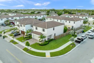 2479 SE 24th Dr, Homestead: photo 1 of 71
