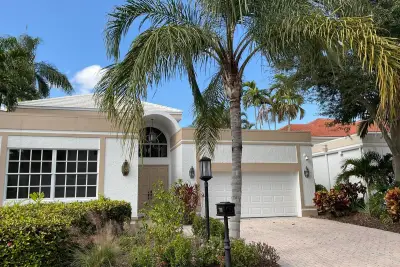 7111 Dubonnet Dr, Boca Raton: photo 1 of 72