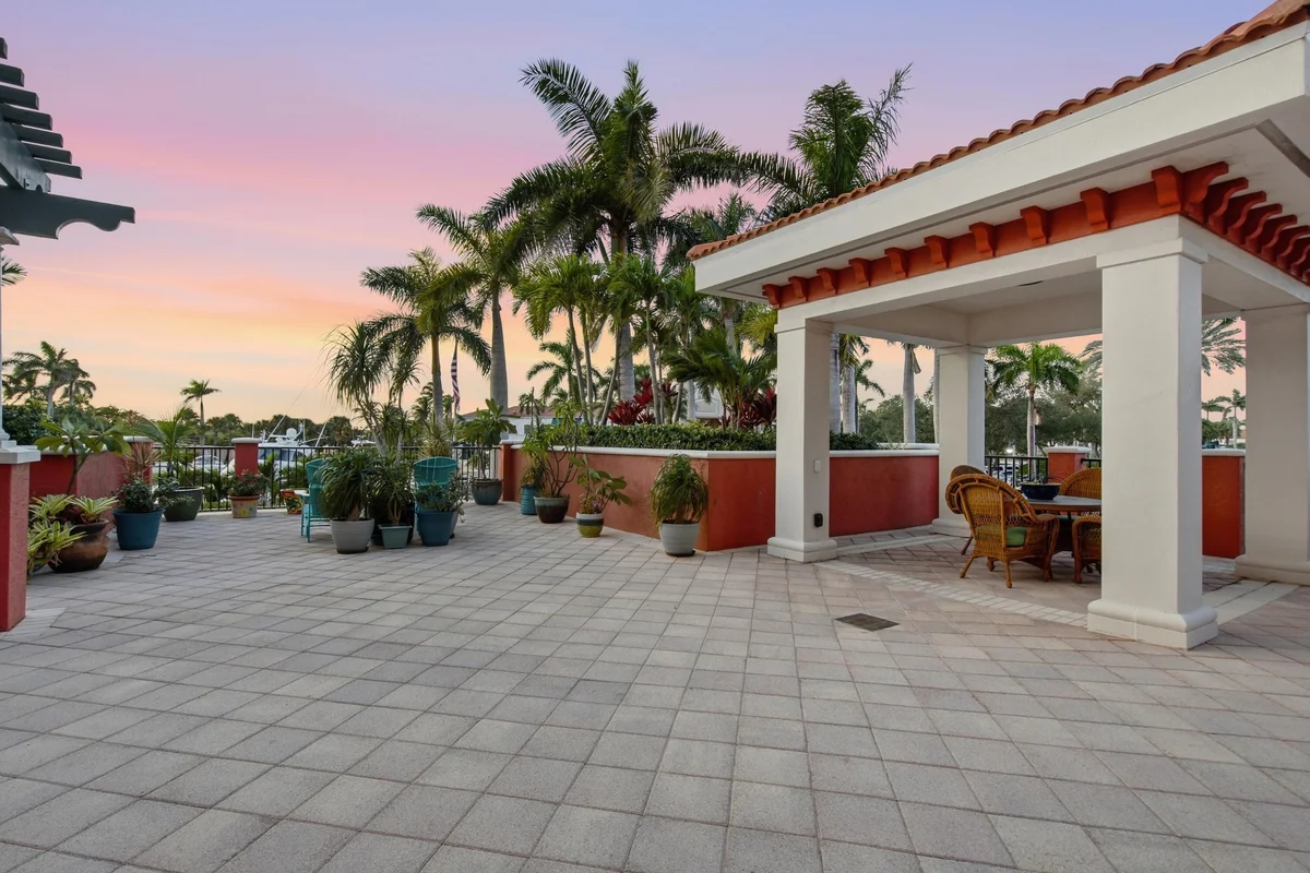 400 S US Hwy 1 #104, Jupiter: photo 1 of 55