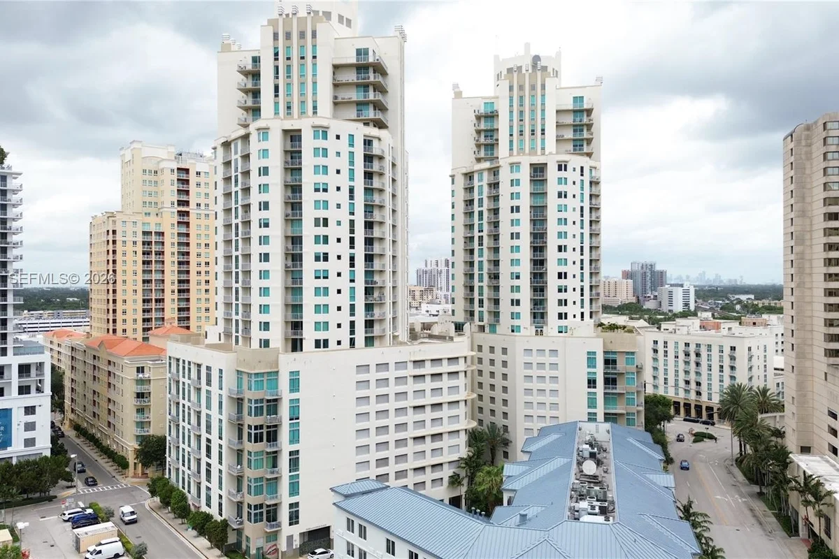 9055 SW 73rd Ct #1504, Miami: photo 1 of 25