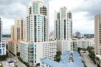 9055 SW 73rd Ct #1504, Miami: photo 1 of 25
