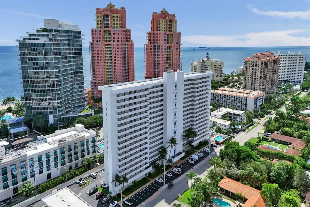 2200 NE 33rd Ave #3D, Fort Lauderdale: photo 1 of 62
