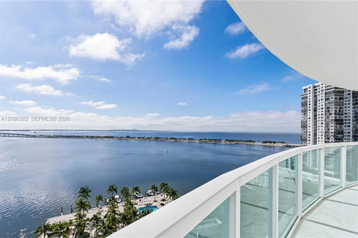 2101 Brickell Ave #1206, Miami: photo 1 of 22