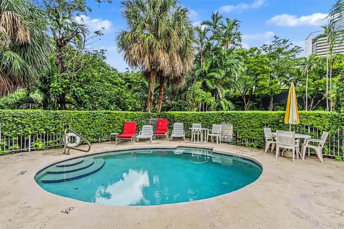 90 Park Dr #2, Bal Harbour: photo 1 of 31