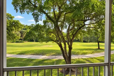 9470 Tangerine Pl #203, Davie: photo 1 of 22