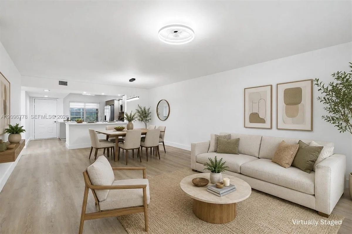 300 SW 130th Ter #110B, Pembroke Pines: photo 1 of 44