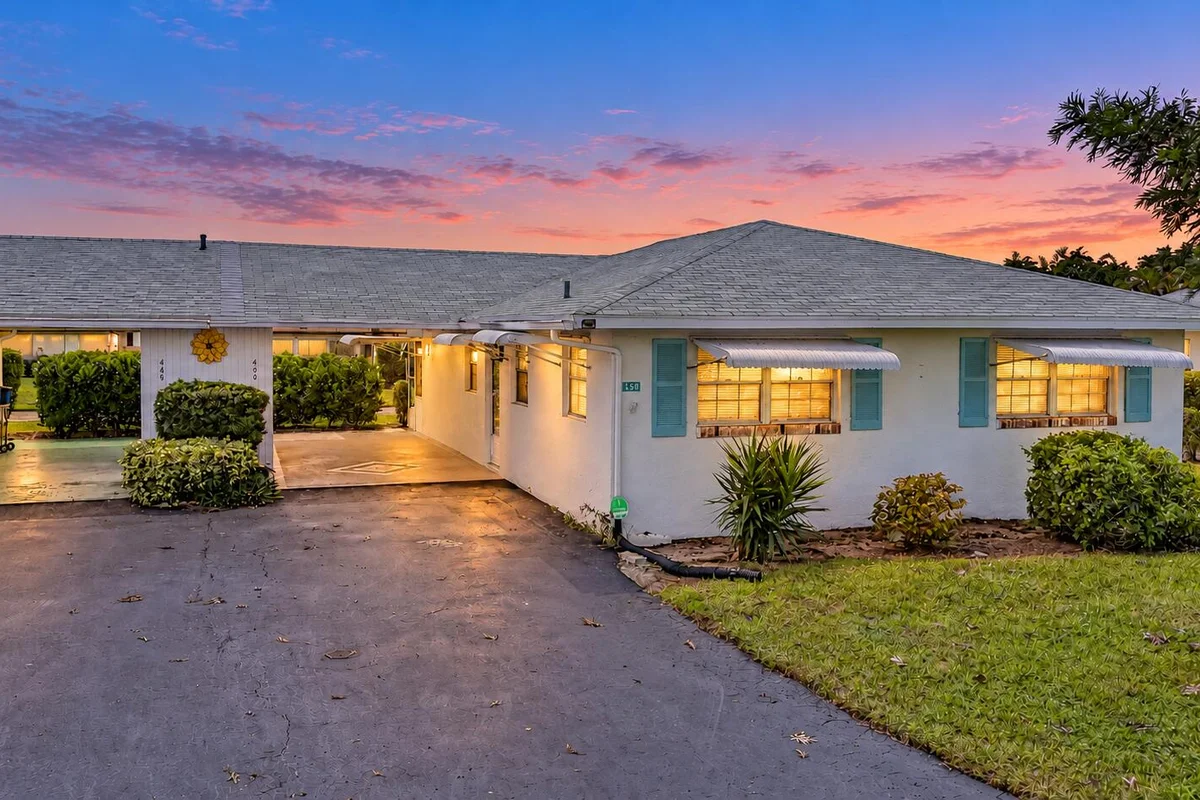 450 Bluebird Ln, Delray Beach: photo 1 of 32