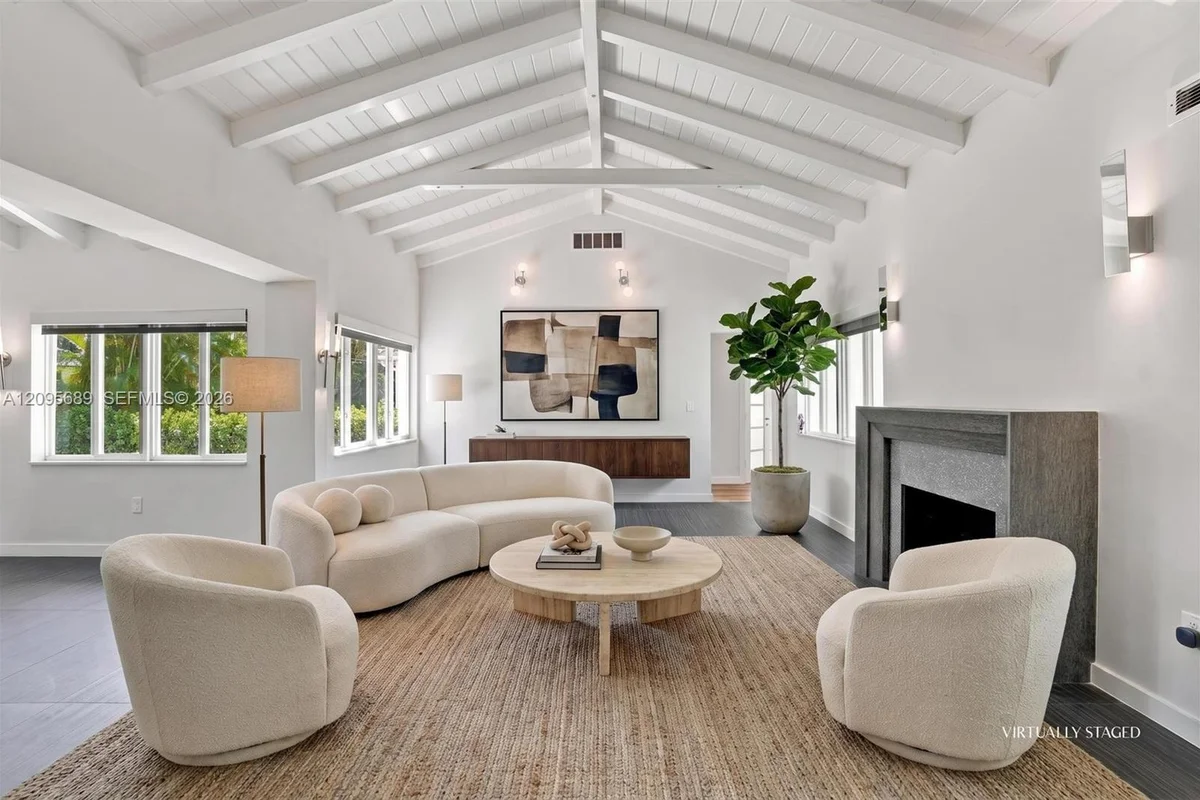 7821 Coquina Dr, North Bay Village: photo 1 of 53