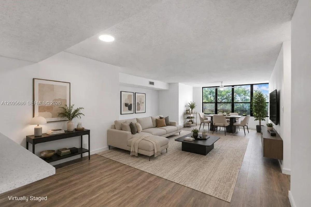 2767 Carambola Cir S #402, Coconut Creek: photo 1 of 30