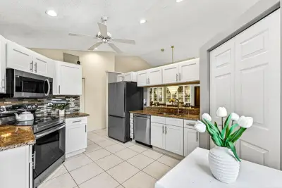 7888 Lexington Club Blvd #B, Delray Beach: photo 1 of 23