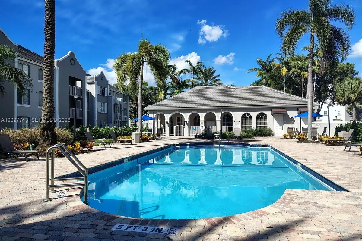 577 SW 111th Ln #204, Pembroke Pines: photo 1 of 28
